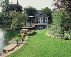 Schwimmteich In Neustadt Moderner Garten Von Kirchner Garten Teich Gmbh Modern Homify In 2020 Schwimmteich Naturschwimmbecken Moderner Garten