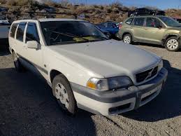 The used 2001 volvo v70 comes with front wheel drive, and all wheel drive. 2000 Volvo V70 Xc For Sale Nv Reno Thu Jan 21 2021 Used Salvage Cars Copart Usa