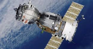 Fue enviado al espacio el 10 de octubre de 2007 a bordo de la astronave soyuz tma 111 para una misión en la estación espacial int … Calon Angkasawan Negara Pertama Ke Rusia Pekhabar