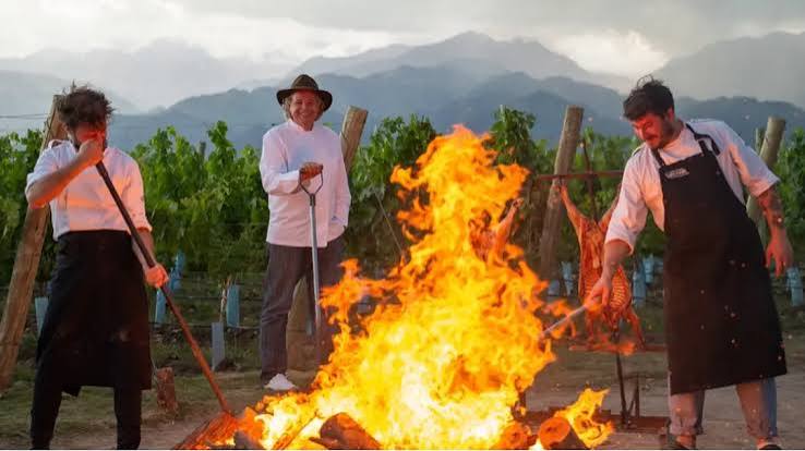 Así es la isla privada de Francis Mallmann para pasar el invierno: ¿cuánto cuesta y qué ofrece? | El Destape
