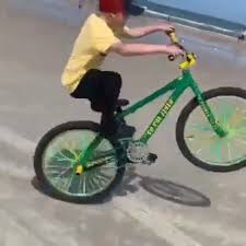 So Cal Saturday Repost Oneway Ry 215 The Sand Is Tough To Wheelie On But Fun Daytonabeach Springfling2019 Sebikes Bmx Dirt Bike Bmx