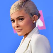 Maybe you would like to learn more about one of these? Kylie Jenner Die Geruchtekuche Brodelt Ist Sie Schwanger Bunte De