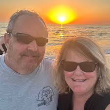 Let's give a huge Erlanger welcome and congratulations to FF/EMT Mariah  Estes and FF/EMT Ben Glasscock. These two now have a CAREER with us here at  Erlanger Fire… just over a year