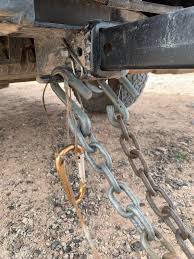Kelly Tow Hitch Safety Chains Hooked Up In 2020 Travel Trailer Camping Towing Trailer Travel Trailer Living