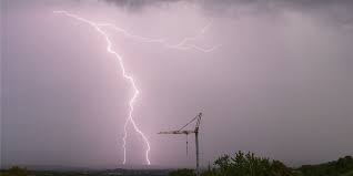 Das gewittertief über nrw ist endgültig abgezogen. Vollgelaufene Keller Uberflutete Strassen Starke Unwetter In Teilen Von Nrw