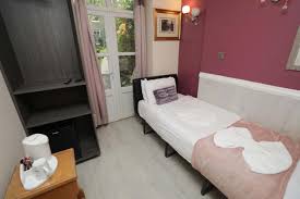 This fully refurbished hotel offers all the facilities the discerning business. Holland Inn Hotel London Updated 2021 Prices