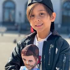 Rogers Sky (@rogerskymusic) • Instagram photos and videos