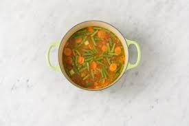 Bunte Minestrone Rezept Hellofresh Rezept Minestrone Rezepte Suppen Rezept Vegetarisch Suppe Kochen