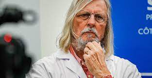 Lisez toutes ses analyses de l'actualité, et partagez vos papiers préférés. Pandemic Trump Pins Coronavirus Hope On A Climate Skeptic Friday March 27 2020 Www Eenews Net