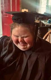 We sure are proud of our Pop Shop ladies Hannah Brasher & Brooklyn Ferrell  ECHS Class of 2025!🎓 We love you big!