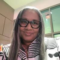 Towanna Mitchell's Instagram, Twitter & Facebook