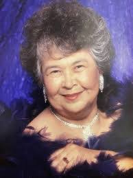 Pearl Sullivan's Instagram, Twitter & Facebook