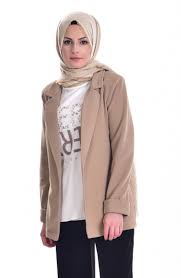 طقم جاكيت وبلوز 8913 02 لون بيج داكن 8913 02 Sefamerve