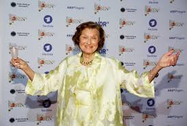 „rote rosen gehört seit 2006 zum festen nachmittagsprogramm der ard. Brigitte Antonius Tot Todesgerucht Um Rote Rosen Star Sorgt Fur Stunk News De