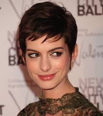 Coupe courte on pinterest coiffures, coupes courtes and. Gweedtests Coiffure Courte Style Femme