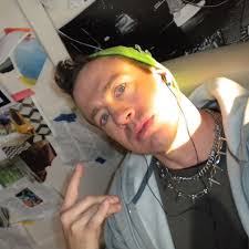 microsoft edge copilot directed by @darrin__james Starring: @joyerinmarie  @angelmydarling @reidfenlaw VML @rob.kleckner @julugrams @samhendricks  Production Company: @daydreamstudios Executive Producer: @gabriel_molton  Executive Creative Director ...