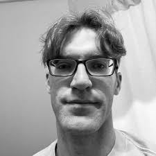 Alana Caesar (@_alana_c)