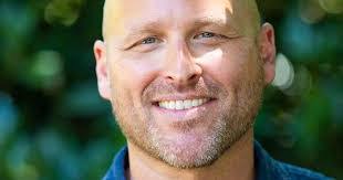 Jerry Mccall's Instagram, Twitter & Facebook