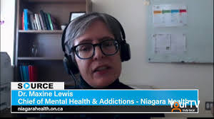 Maxine Lewis's Instagram, Twitter & Facebook