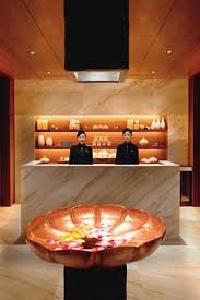 Http Photos Mandarinoriental Com Is Image Mandarinoriental Tokyo Spa Lobby 01 Galleryportrait Spa Decor Spa Rooms Spa Reception Area