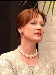 Lisa Thornhill's Instagram, Twitter & Facebook