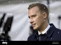 Periodista marca paul fotografías e imágenes de alta resolución