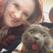 Today's PAWSITIVE Vibes are brought to you by Malcolm. Happy Friday!  #pawsitivevibes #cats"