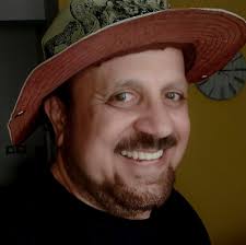 Indochinese Green Magpies (印支绿鹊,Cissa hypoleuca), in Sichuan province. Also  known as the yellow-breasted magpie, they are under second-class state  protection in #China. ❤我忘不了 ❤❤❤ #Nature #Peace #wildlife #Chinese #birds  #travel #beauty ...