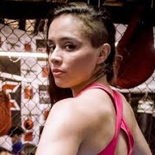 Gloria Isabel Bravo Barrios vs. Irlanda Galindo, Combate