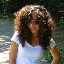 7 Experts Share Their Secrets For Awesome Curly Hair Curly Hair Styles Fine Curly Hair Curly Hair Tips