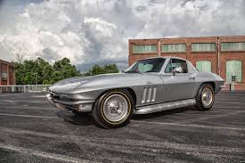 Autolist.com has been visited by 10k+ users in the past month 1966 Chevrolet Corvette Stingray Editorial Stock Image Image Of Grey Vette 42590334