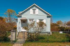 About Islip Terrace | Schools, Demographics, Things To Do - Homes.Com