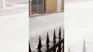 Una fuerte granizada arrasa campos y tiñe de blanco varios pueblos de Aragón