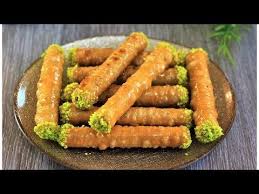 Bourek Renna بوراك الرنة أصابع اللوز معسلة و مقرمشة سيغار معسل تحضيرات رمضان Youtube Food Vegetables