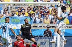 Valencia defender ezequiel garay has confirmed he has left the club following the expiration of his contract. Ezequiel Garay Stats News Bio Espn