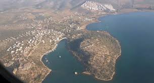 Çok güzel ve doğal lokantaları olan, marketlerinden ihtiyaçlarınızı karşılayabileceğiniz kıyıkışlacık'ta balık boldur. Kiyikislacik Ile Kaygilari Meclise Tasidi Bodrum Un Lider Haber Merkezi