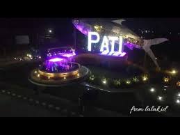 Hal tersebut merupakan bagian dari sosialisasi pemakaian masker demi mencegah persebaran virus corona. Pati Wonderful Keindahan Tugu Bandeng Kota Pati Di Malam Hari Youtube