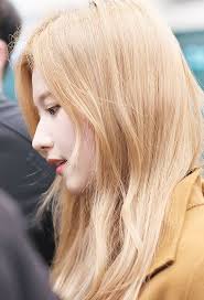 Pin By K Pop Idols On My Bias Celebrity Crush Side Profile Twice Sana