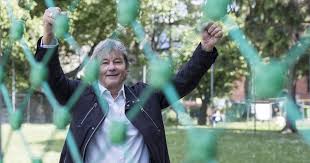 Begonnen hatte alexander bisenz seine karriere einst als zauberer, feuerschlucker und bauchredner. Didi Constantini Es War Wie Es War Und Zwar Schon Tiroler Tageszeitung Online Nachrichten Von Jetzt