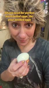 Perfect hard boiled eggs— 10-5-10 method!! #ketomommakelly #boiledeggs  #perfecteggseverytime #danosseasoning