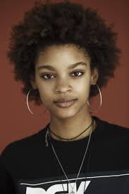 Theresa Hayes's Instagram, Twitter & Facebook