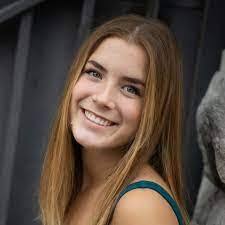 Cori Cochran's Instagram, Twitter & Facebook