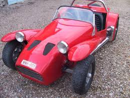 C Est Le Printemps Avec Les Voitures A Moteur Pour Enfants Voiture A Pedales Com Voiture Moteur Auto Ecole