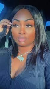 Aisha Macon's Instagram, Twitter & Facebook