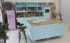 En cocinas málaga miña nos adaptamos a vosotros tratando siempre de encontrar la cocina que mejor se adapte a vuestras necesidades y presupuesto. Juan Lucas Una Tienda Tradicional Que Se Adapta A Los Nuevos Tiempos Diario Sur