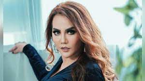 Nita thalia (lahir di bandung, 10 oktober 1982; Nita Thalia Apologizes In Front Of The Ex Husband S Corpse