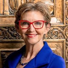 Randi Epstein's Instagram, Twitter & Facebook