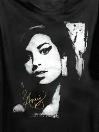 AMY WINEHOUSE T SHIRT