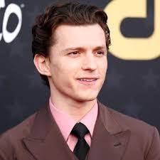 Ashley Sabin's Instagram, Twitter & Facebook