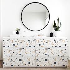 Carta da parati ikea, pratica ed economica: Decochic On Instagram Che Ne Dite Di Personalizzare I Vostri Mobili Ikea Con La Carta Ade Removable Wallpaper Self Adhesive Wallpaper Perfect Wallpaper
